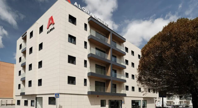 Alora Hotel Mérida, Забронировать Отель Отели Мерида 3 звезды, рядом с Национальный музей римского искусства, 3*