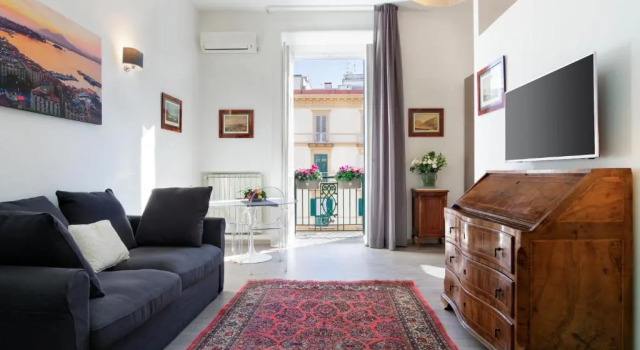 B1flat Mergellina - Napoli, Забронировать Отель Позиллипо Неаполь, рядом с Mergellina Metro Station