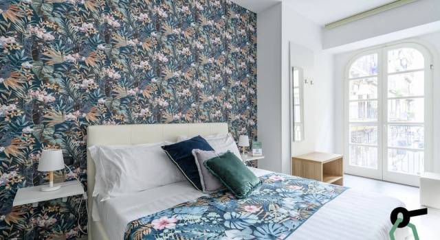 Четырёхместный номер Comfort HOTIDAY Room Collection - Napoli Centro Storico