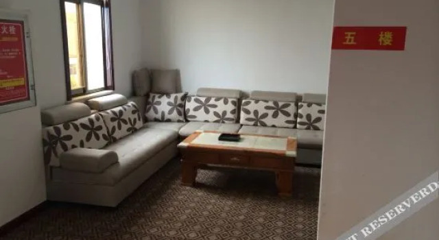 7tiandi Business Hotel (Zhengzhou Dianzi Xinxi Zhiye Jishu Xueyuan Zhongmu Station), Book Hotel Zhengzhou Henan