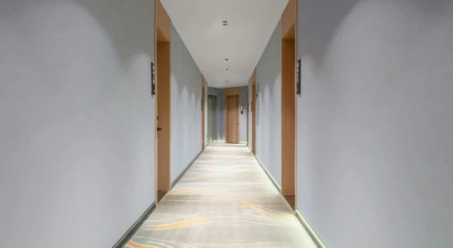 Meicheng Hotel (Dalian Xinghai Square Taishan Street Store), Book Hotel Dalian 