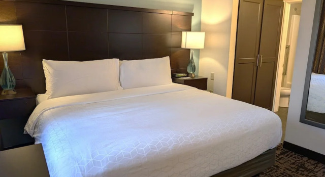 Люкс c 1 комнатой Staybridge Suites Indianapolis-Fishers by IHG