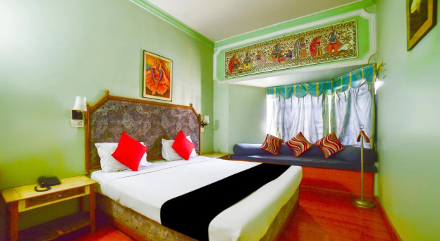 Hotel Samrat International