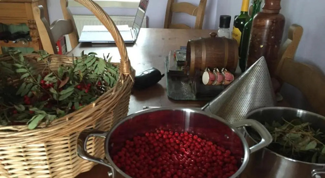 Garrison Farm with Hot Tub, Забронировать Отель Отели Центральной Шотландии с парковкой, Парковка