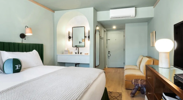 Двухместный номер с видом на бассейн Palihotel Hollywood near Universal Studios