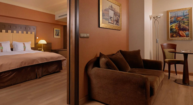 Двухместный люкс Holiday Inn Athens Attica Av, Airport W. by IHG
