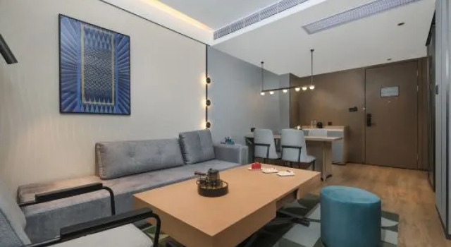 Люкс Country Inn & Suites by Radisson Hotel (Wuhan Changfu Industrial Park)