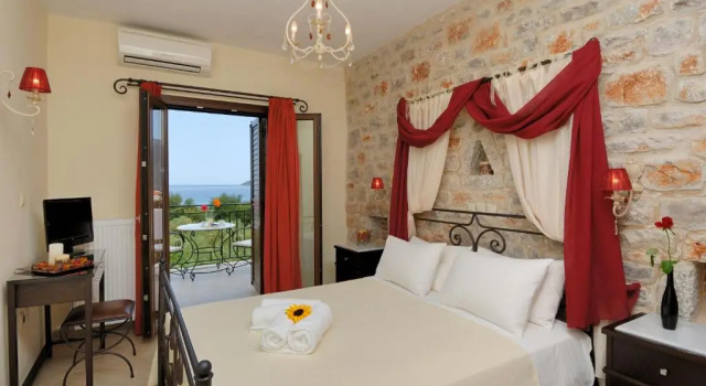 Byzantinon Hotel, Book Hotel Leonidion Arcadia Regional Unit