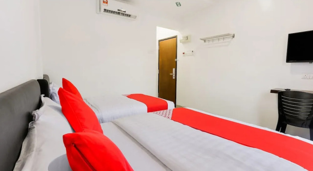 Rich Hotel by OYO Rooms, Varaa Hotelli Hotellit Johor pysäköinnillä, Pysäköinti