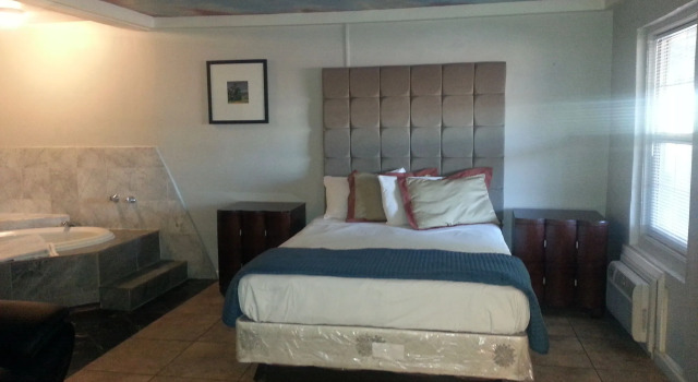 Sterling Gardens Hotel, Boek Hotel Hotels in Missouri met zwembad, Zwembad