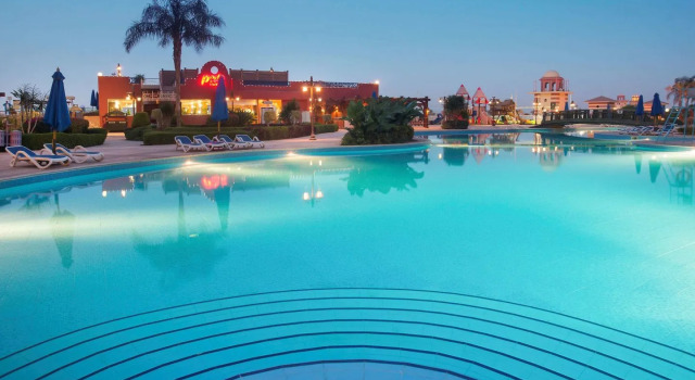بورتو السخنه الأبراج, Rezervovat Lázně / Resort 4hvězdičkové hotely v Suez, 4*