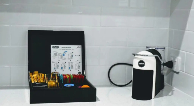 Апартаменты с 3 комнатами CocoBrew Boutique Apartments