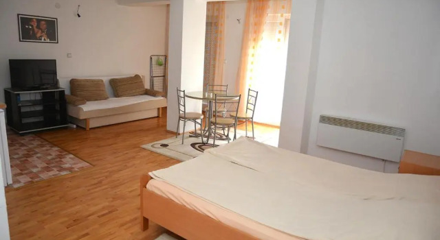 Студия с балконом и с красивым видом из окна ASP Apartments
