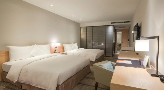 Четырёхместный номер Standard Hotel COZZI Zhongshan Kaohsiung