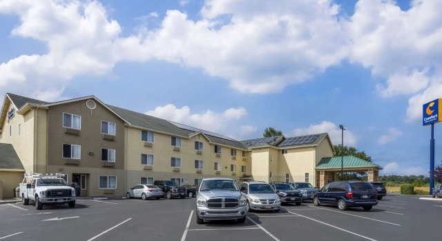 Comfort Inn & Suites Redwood Country, Rezerwuj Hotel Fortuna Kalifornia