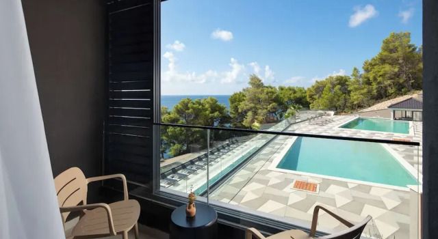 Люкс Premium с балконом и с частичным видом на море Aminess Alfir Hotel
