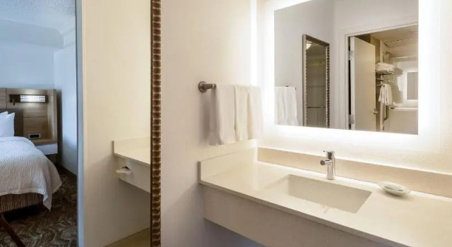 Четырёхместный люкс SpringHill Suites by Marriott Colorado Springs South