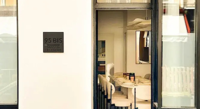 Luxury House With AC - 6bd/12p - Batignolles, Забронировать Отель Отели Парижа с парковкой, рядом с Театр Казино-де-Пари, Парковка