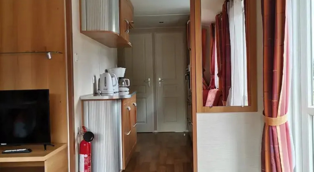 Бунгало Premium с видом на озеро Camping Au Clos de Beaulieu