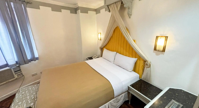 Camelot Hotel Quezon City powered by Cocotel