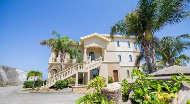 Keyhole Bay Condo 10 1 Bedroom Condo by RedAwning, Prenota Hotel Hotel a Roatan con parcheggio, Parcheggio