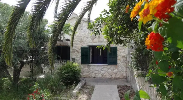 Holiday Home Harbour, Забронировать Апартаменты/квартира Хвар Остров Хвар, рядом с Частный Пляж «Си Ю Румс»