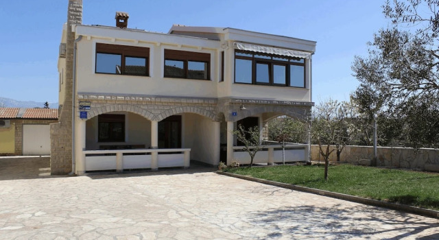 Apartment Rosulje, Забронировать Апартаменты/квартира Вир Zadar Islands
