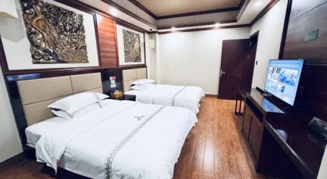 Четырёхместный семейный люкс Deluxe Mancheng Boutique Hotel