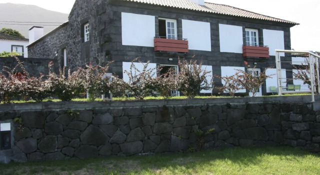 A Casa do Ouvidor, Забронировать Отель Сан-Роки-ду-Пику Остров Пику