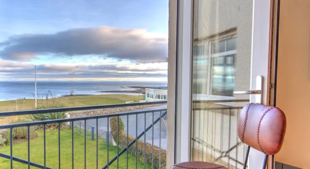 Коттедж No 10 The Links Apartment Brora