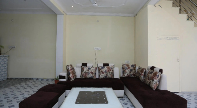 OYO 24735 Hotel Khush Khush