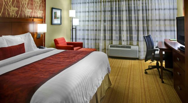 Courtyard by Marriott Boone, Book Hotel Boone Appalachian Mountains