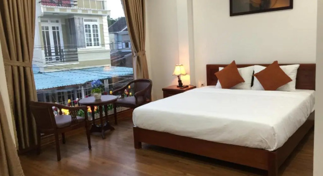 Номер Deluxe Lantern Riverside Hoi An
