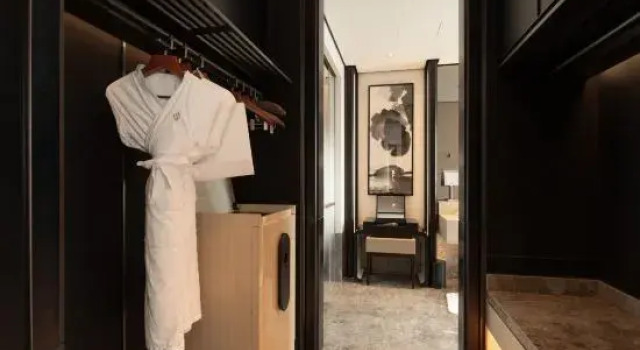 Номер Premier Jumeirah Nanjing