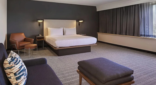 Двухместный полулюкс Courtyard by Marriott Baldwin Park