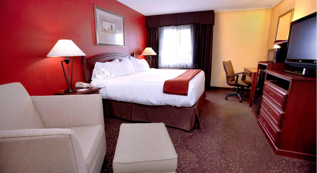 Номер Standard Holiday Inn Express Jamestown by IHG