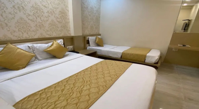 Трёхместный номер Deluxe Hotel Pearl View