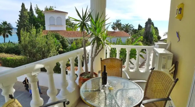 Апартаменты Carabeo 99 - Sleeps 4