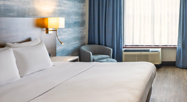 Двухместный номер Standard Quality Inn & Suites
