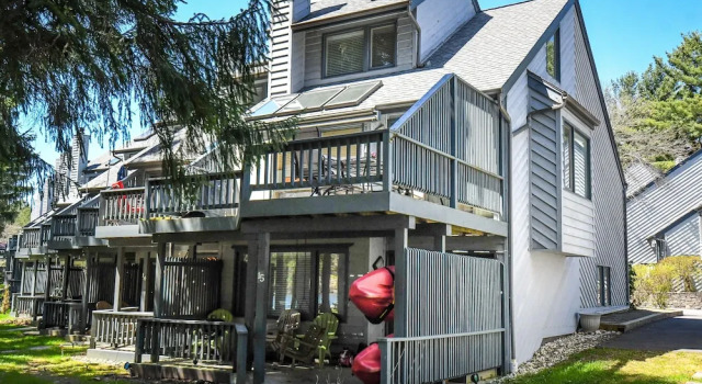 Arrowhead Village 3 Bedroom Townhome #15, Buchen Sie Ferienwohnung Hotels in Maryland mit Parkplatz, Parkplätze