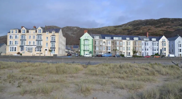 Môr Wyn Guest House, Забронировать Гостевой дом Отели Сноудония с парковкой, Парковка