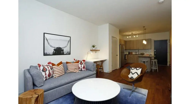 Suite Destination Downtown Austin