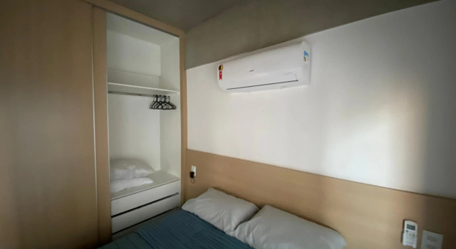 75 New studio w fast wifi, balcony, gym and movie screen, Забронировать Отель Сан-Пауло штат Сан-Паулу, рядом с Паулиста-Пернамбуканас
