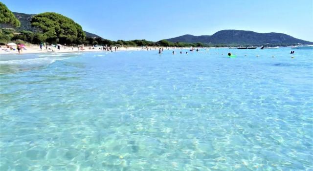 Maison 4 pièces, vue panoramique, piscine, climatisation, près de Palombaggia, Varaa Hotelli Porto-Vecchio 