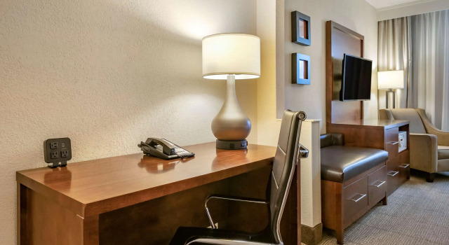 Двухместный люкс Comfort Suites Miami - Kendall