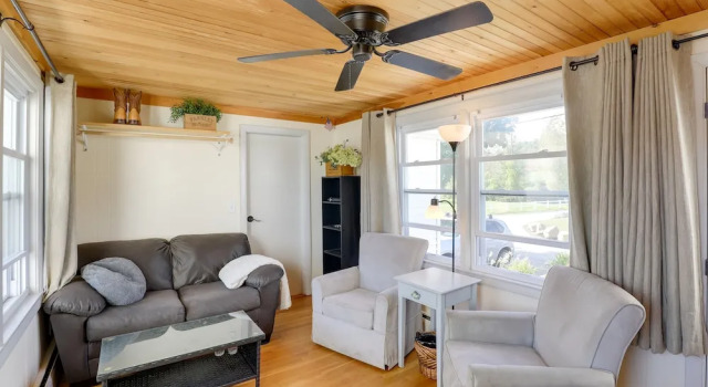 Riverfront New Hampshire Cottage w/ Boat Dock