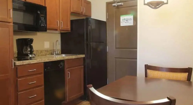 Номер Deluxe Teddys Residential Suites New Town