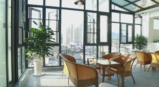 lanyi Hotel, Boek Hotel Hotels in Guizhou met parkeren, Parkeren