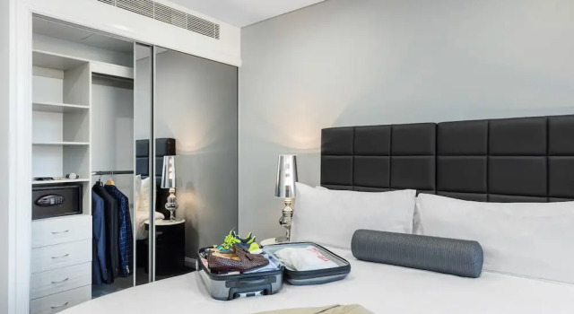 Люкс c 1 комнатой с балконом Meriton Suites North Sydney