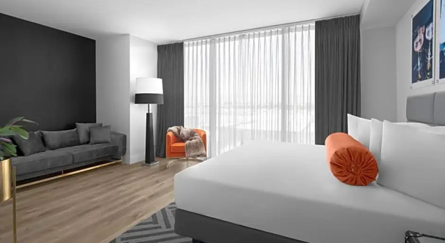 Полулюкс The ENGLiSH Hotel, Las Vegas, a Tribute Portfolio Hotel